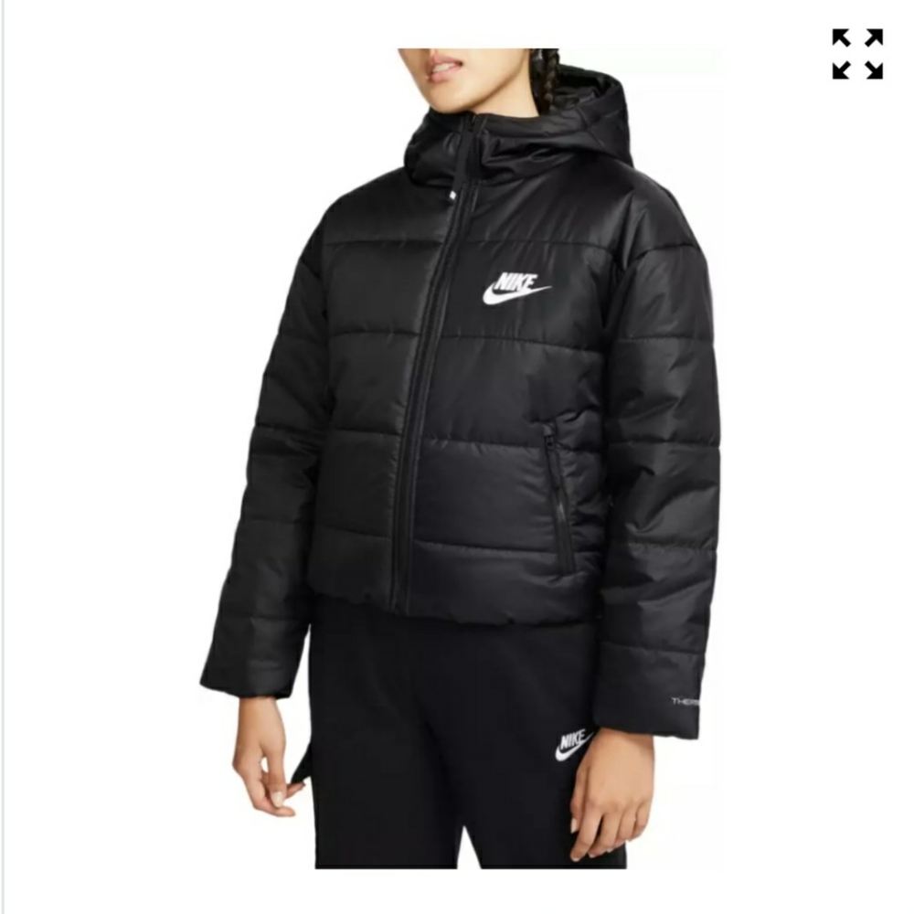 Women's Nike Puffer Jacket